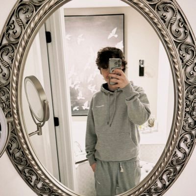 mu9syy's profile picture. ✮ artist + digital creator ✮ (previously known as Tropical) ✮