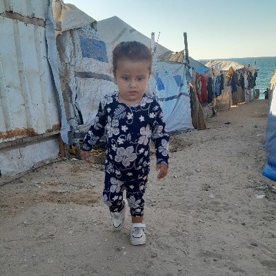 Naji_abutaj's profile picture. I am a naji from Gaza, a father of a daughter and expecting a baby soon. Our tent doesn't protect us from the winter cold and rain. I urge anyone who can help