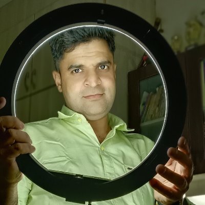 ZoyaSaifi82265's profile picture. 