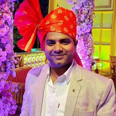 avinashjaiswalg's profile picture. 🚩 #सनातनी_हिन्दू 🚩 🇮🇳

#Businessman #kushinagar 

#RSS
🙏#जय_बुढ़िया_माई🙏
  🙏 #जय_श्री_राम 🙏
