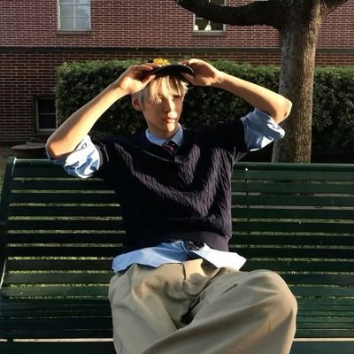 www3323com's profile picture. #은석 team 숑석 톤또