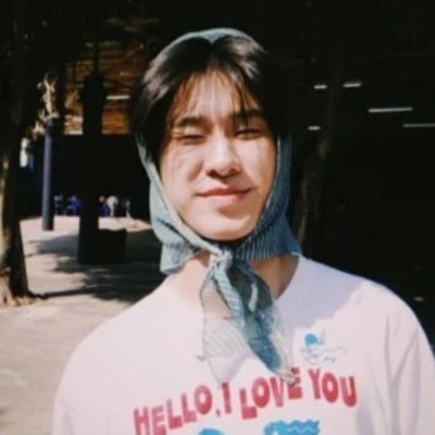 nuwn4lin's profile picture. 