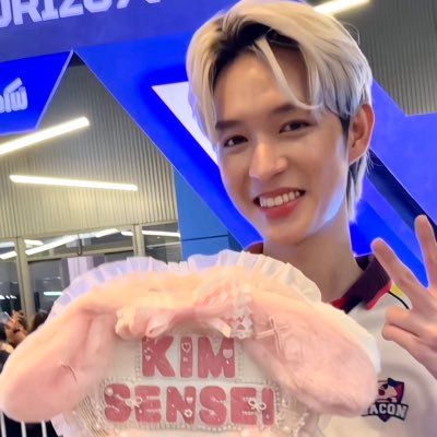 mummykimsenseii's profile picture. 