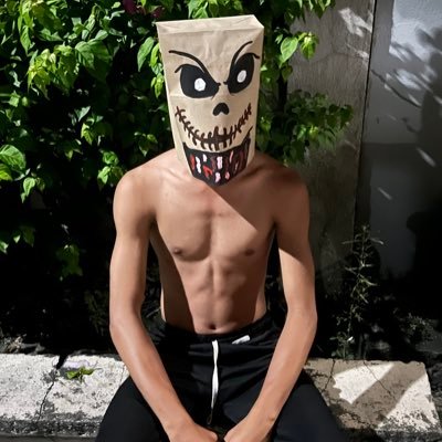 MCMCarlo04's profile picture. Di ako Alter HUHU