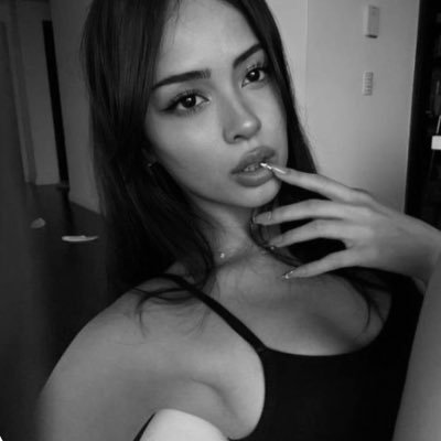 Loisemod's profile picture. someone from nowhere, wants a all green. $KINO ✳️