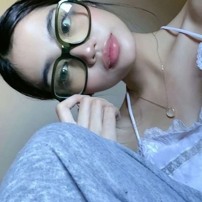 ngwlicac's profile picture. lizguel & anything in between