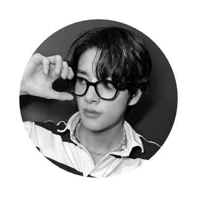 simnjakey's profile picture. Swathed in elegance that becomes destiny.