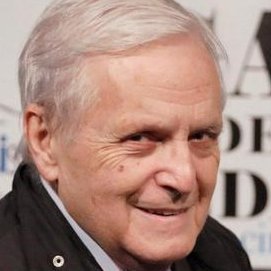 FantasmaPumares's profile picture. He vuelto porque hacía falta.
Crítico de cine de los que ya no quedan.
Digo lo que pienso, y al que no le guste que cambie de emisora.