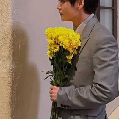 pringlesspie's profile picture. tangerinephile💍

not shitpper. not first acc. just talking abt my faves