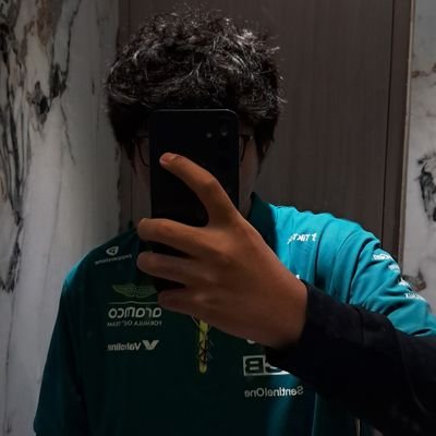 Joeffel_S123's profile picture. 