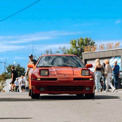 twocarsonesoul's profile picture. Two cars. One soul.
Supra MK3 🔥 | SLK200 🤍
Swiss car content 🇨🇭