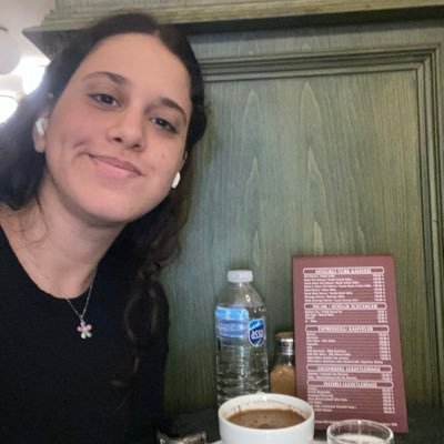 Minerva_bliss's profile picture. İstanbul Üniversitesi - Tarih & Bilgi ve Belge Yönetimi