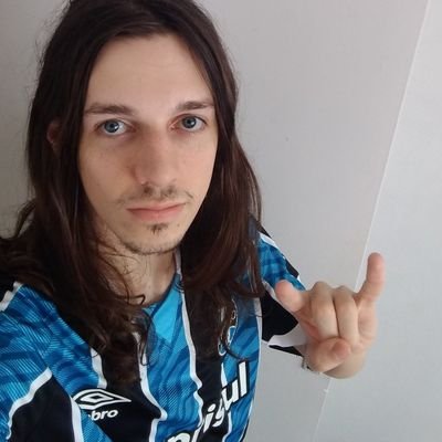 GregoryFelipeEF's profile picture. Fã do Batman, gremista e apaixonado por dinossauros. Falo sobre games e o que mais der na telha