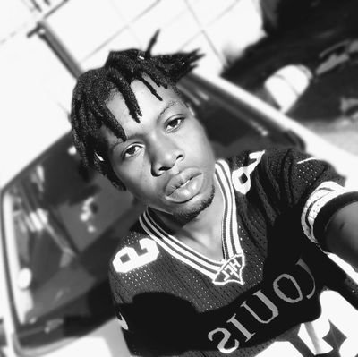 Young_jz57970's profile picture. 