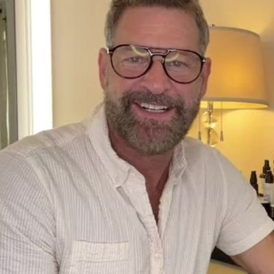 MichaelHau6022's profile picture. Marine Engineer

& Technical Director

My Life at Sea & Beautiful Destinations

Freediver