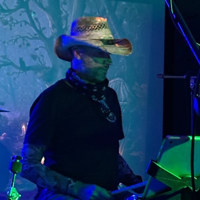 mechlin's profile picture. Musician | Producer | Technologist | Teacher