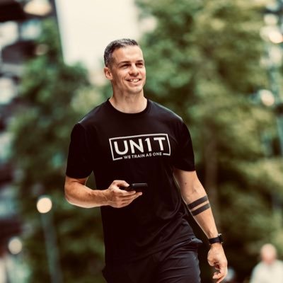 fpldoesfitness's profile picture. 