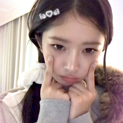 nana13lv's profile picture. girly things|j.m💌ྀི⋆.˚ 🩰₊ ⊹。