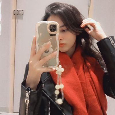notyour_maleeha's profile picture. blessed mess