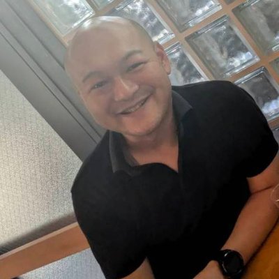 yj9991123's profile picture. ENFJ思考整理コーチ | 方向性迷子専門
頭と心のモヤモヤを“即興で整理”し、方向性を一緒に見つけます。
寄り添い×言語化が強み。20年のPM/物流経験 × NLP × コーチング。
妻と三姉妹の父。女性支援に情熱あり。
ココナラで60分3,000円セッション受付中。