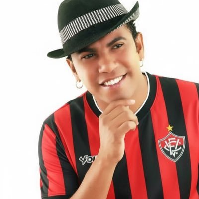 juliastucia's profile picture. @ecvitoria @BrunoMars @MariliaMReal | 🪷