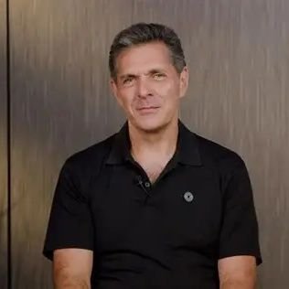 DaniellsChat's profile picture. Chat with Daniel Lubetzky.