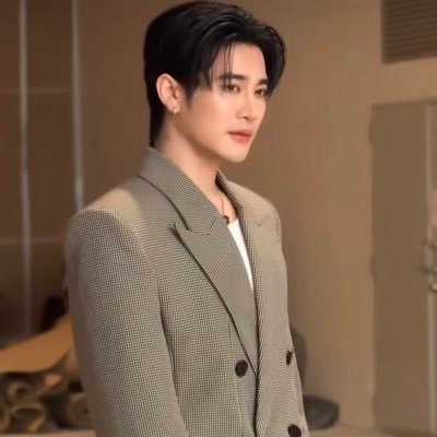 andioopsssie's profile picture. bottoms’ mama (24/F)