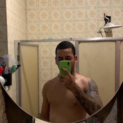 Jhonatan_cdp's profile picture. Eu quero a calma na alma pra poder viver a vida.