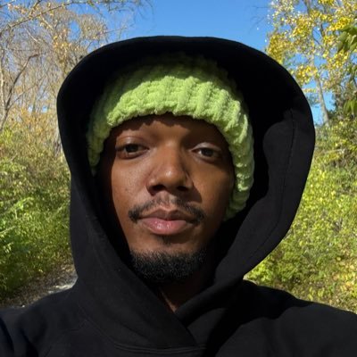 HollywoodShayne's profile picture. I disagree