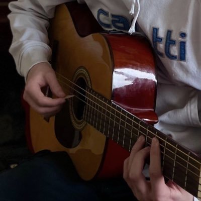 cvoill0's profile picture. pooooo