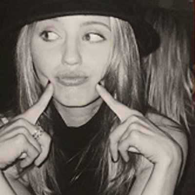 SK4IKRU's profile picture. amo livros, gatos e o haymitch abernathy. | ANTIGAYLOR ͏ ͏ ͏ ͏ ͏ ͏ ͏ ͏ ͏ ͏ ͏ ͏ ͏ ͏ ͏ ͏ ͏ ͏ ͏ ͏ ͏ ͏ ͏ ͏ ͏