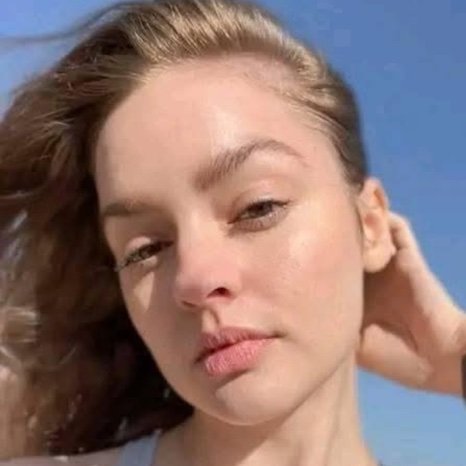 Ellabocf's profile picture. 