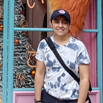 verohaa85's profile picture. 🇺🇾//C.N.deF.// Arsenal Women’s //🏠 Targaryen//Radical Optimist// Member of Jes Macallan Hat Club// #Marina // #Supercorp // #LegendsOfTomorrow