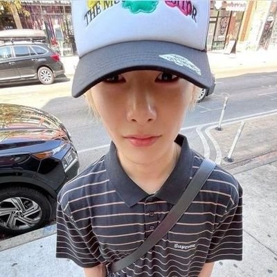 ilovejeongiiin's profile picture. los amo skz son lo mjr q m ha pasado :3