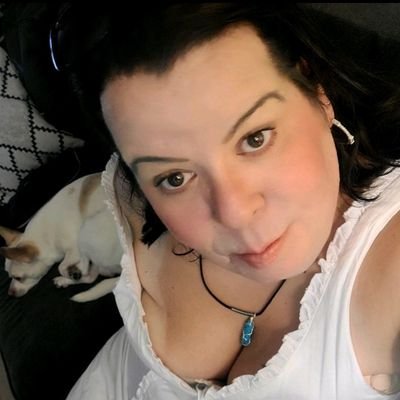 Kel79J's profile picture. 🇨🇦 Mom , ex-wife, registered liberal. living MY life now. Everyone deserves rights and love 🏳️‍🌈