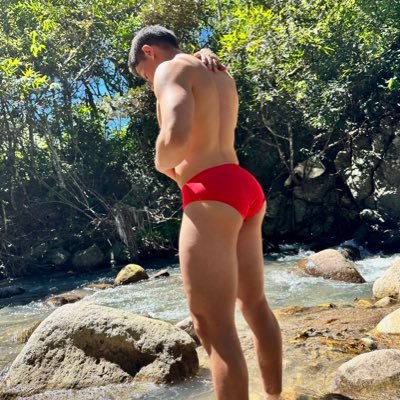 Emerson_16e's profile picture. https://t.co/I4F3OhoVSM