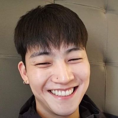 choltichapoo's profile picture. 💚
🌴🐰🐢 🍑🦦🐍🐜