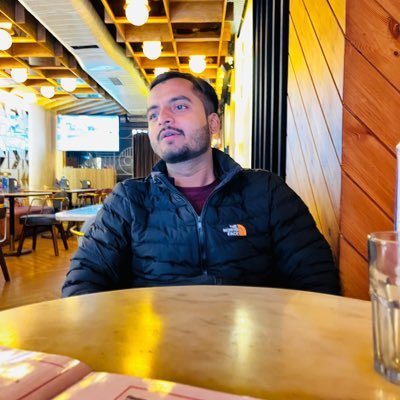 Prateek77804438's profile picture. गीत नया गाता हूँ....