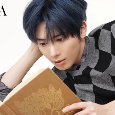 taehyunrobert's profile picture. » @TXT_members #Taehyun, for as long as the sun sets and the moon rises it is u that i want in all of my tomorrows. 𝘍𝘰𝘳𝘦𝘷𝘦𝘳 𝘺𝘰𝘶.𝘵𝘩
» Gemini/INFJ