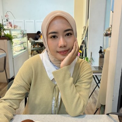 svnnyvv's profile picture. 