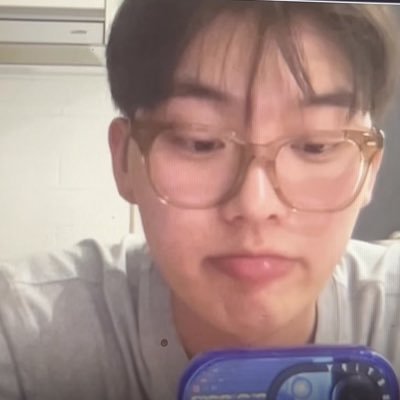 eunlvho's profile picture. 