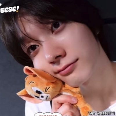 taenyasungnya's profile picture. 내 남자친구(sungho)는 게이다(with taesan)