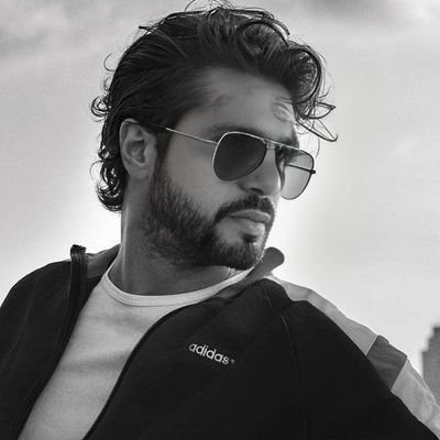 Morpheus0300's profile picture. قسم لے لو ایک پل بھی نہیں غافل تیری یاد سے،
یہ اور بات ہے کہ ہم سر عام پکارا نہیں کرتے ۔
  🌹 
https://t.co/ffSaoYUzfD