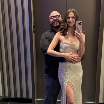 Revaks_'s profile picture. Husband.  Gamer.  Sports Fan.  Car Enthusiast.  Watch Collector.