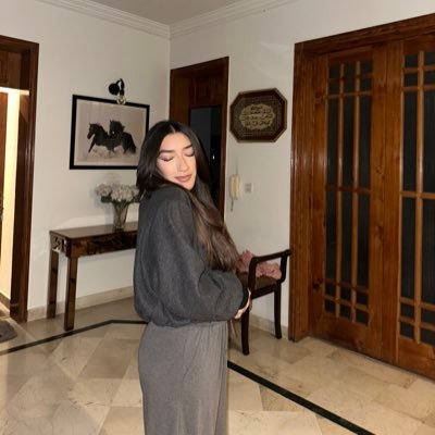 eishaayazz's profile picture. “قَالَ لَا تَخَافَا ۖ إِنَّنِي مَعَكُمَا أَسْمَعُ وَأَرَىٰ”