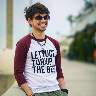 TinyBones13's profile picture. World's Most Spectacularly Mediocre Gamer | @Adorabullets @BElRDO | @TeamAvogato |@GuardiansMH ambassador | Old profile @tiny_bones13 TinyBones13ttv@gmail.com