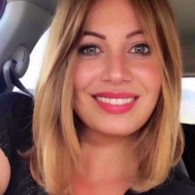 MaraLeone13's profile picture. interior designer e una laurea in economia , amante della Sardegna e delle cose belle… con la passione per la cucina …no DM!