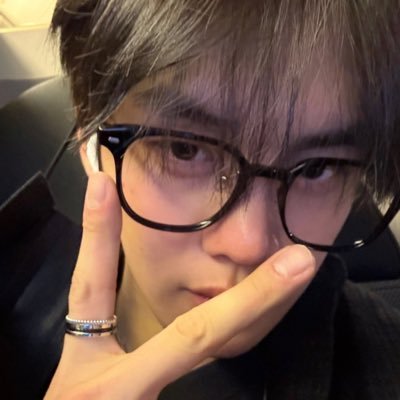 heybgyuvinx's profile picture. 