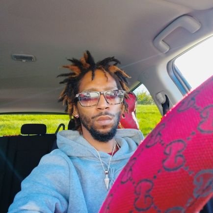 87Redd's profile picture. 🪖🫡💯 30+ Gamer🎮 
Business Inquiries $NFreddplays
terry.redd.87@gmail.com
#totalportability