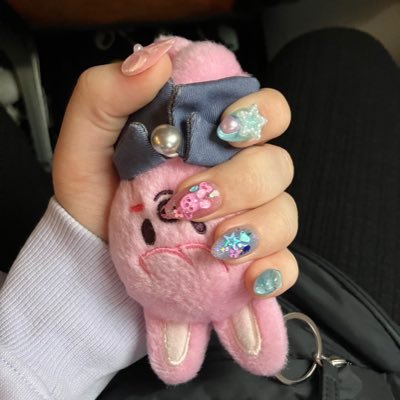 minho_kitty's profile picture. auralis🌌 || multistan: saw twice billlie ateez the rose skz hobi🌈|| she/her || 03 liner || met boom🐈‍⬛ || talked to smart🦮